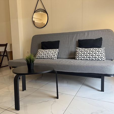 Luxury Apartment Close To The Acropolis Athena Bagian luar foto